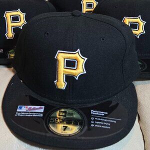 MLB Pittsburgh Pirates P 59FIFTY Men's Fitted New Era Hat Cap Black ALL SIZES